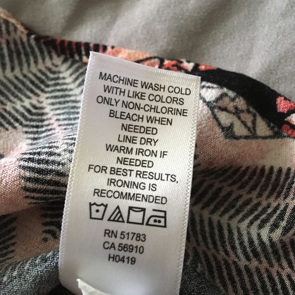 Blouse - Picture 8 of 9